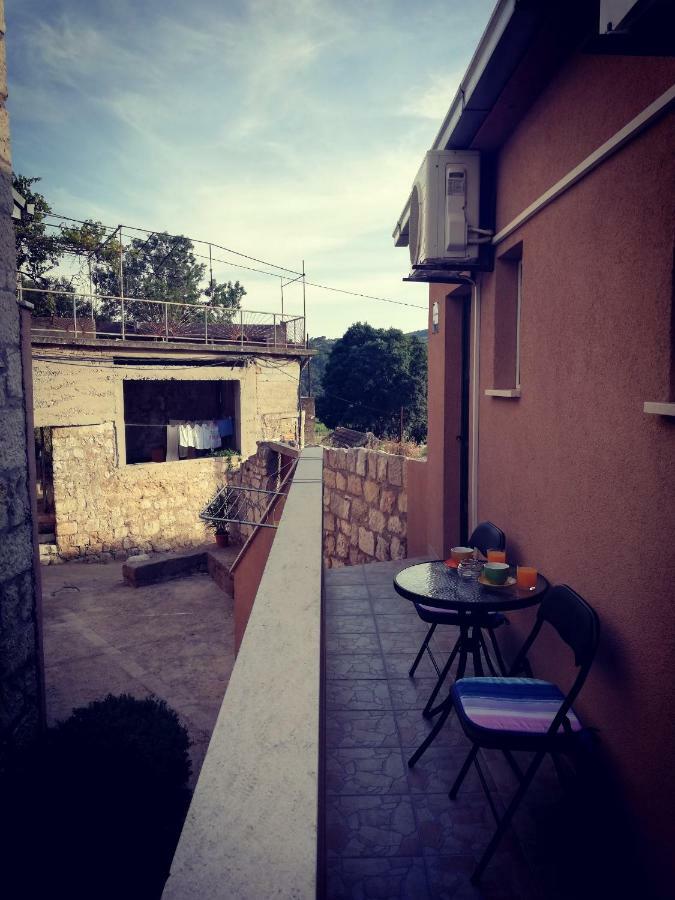 Apartments Luza Lastovo 外观 照片
