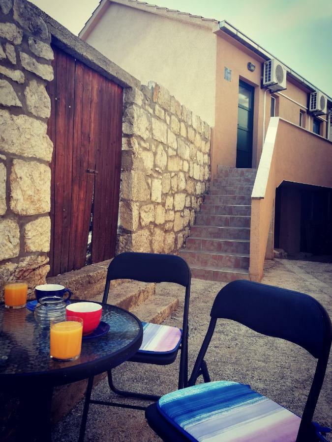Apartments Luza Lastovo 外观 照片